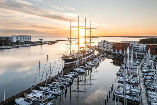 Travemünde with the Passat at sunrise.