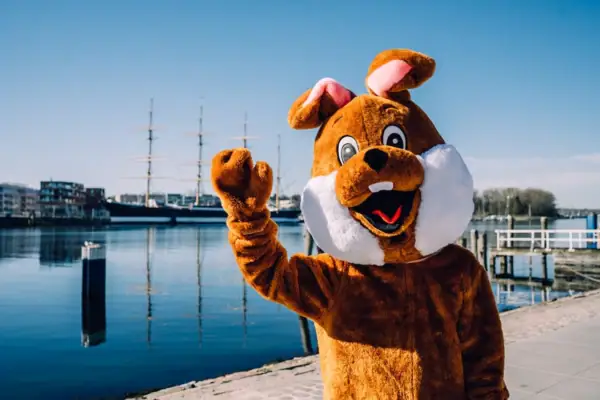 A person in a costume outdoors.