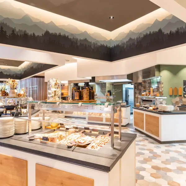 Buffet A buffet with various dishes in a restaurant.