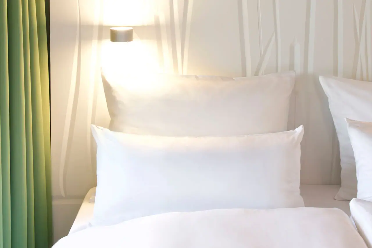 Disabled-friendly room A room with a window and a bed.