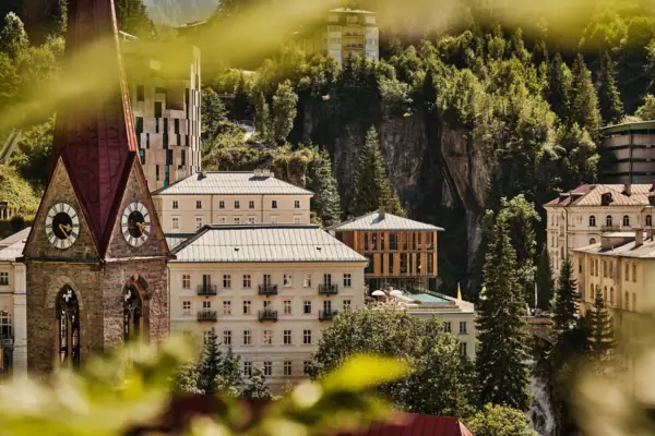 Straubinger Bad Gastein Building on the mountain