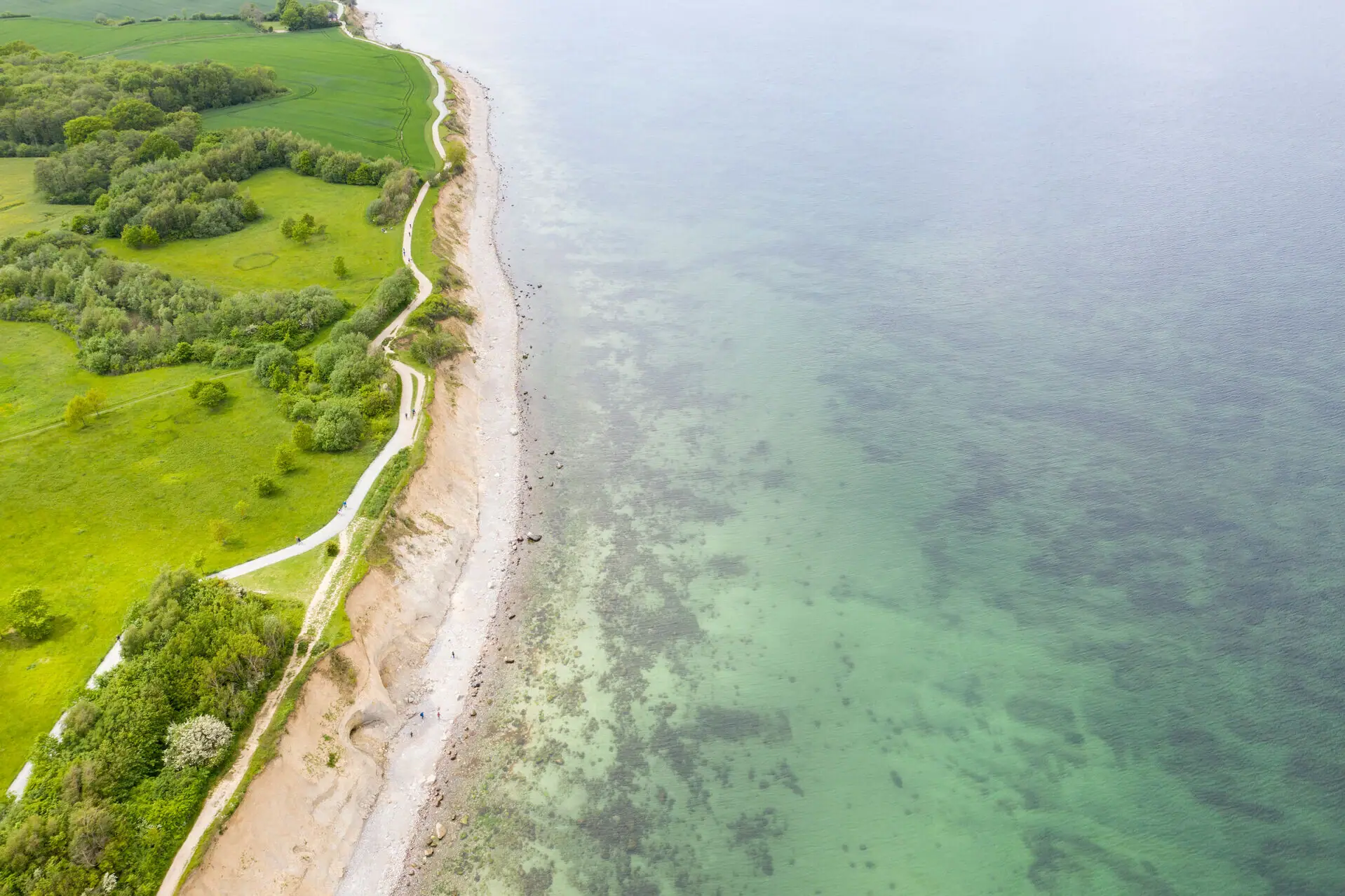 Steep bank The beach access in Travemünde photographed from above.