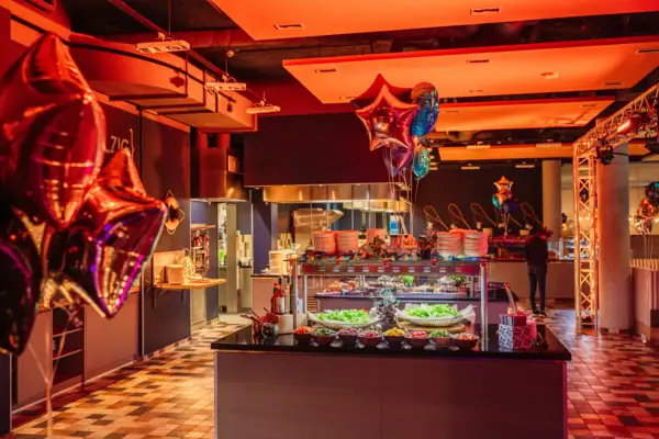 New Year's Eve buffet at aja Travemünde A festively decorated evening buffet