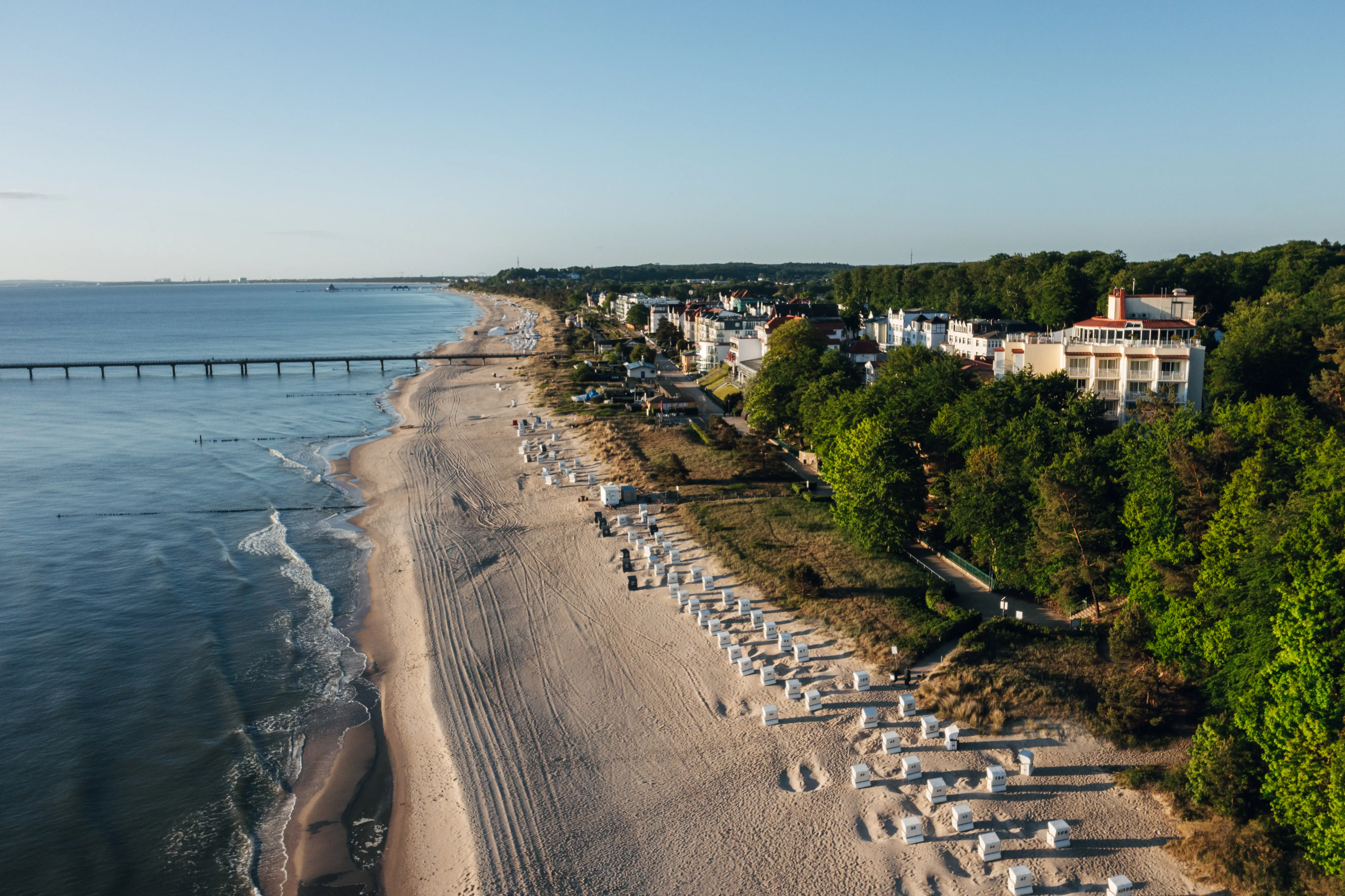 aja Strandhotel Bansin Beach with buildings and trees